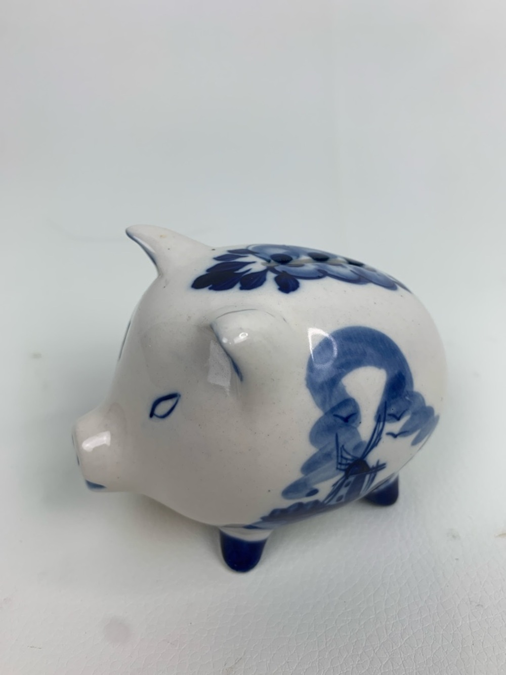 Vintage Royal Delft Blue White Ceramic Pig Figurine coin bank Decor Home Art